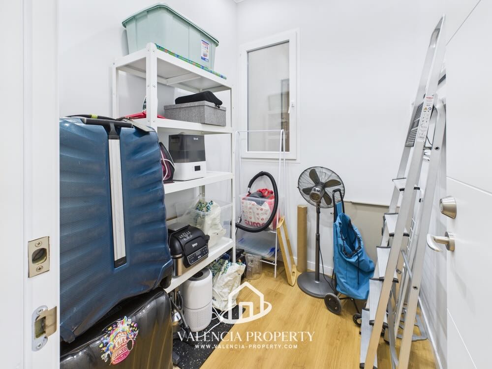 Property 2440 - Image 12